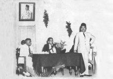 Hon. D.S. Senanayake, Azeez and T.B. Jayah at the unveiling of the portrait of Jayah at Zahjira College in 1948