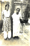 Marina and Ummachchi (Azeez's maternal aunt) at Mohideen Mosque Lane, Jaffna in 1960