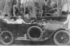 Ummu\'s father M.A.M. Ismail in his Fiat \'Zero\' Model circa 1915 with his brother M.A.M. Hussein and nephews M.M. Mohamed and M.M. Haniffa