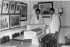 Oliver Weerasinghe of UNO inspecting model of Ceylon Muslim Cultural Center.