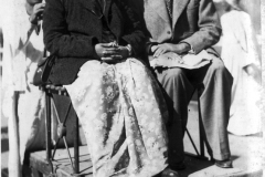 Ummu and Azeez in Egypt in 1947