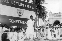 Ismail Sahib Quaidi Millat addressing Meelad Meeting at Maradana Mosque grounds